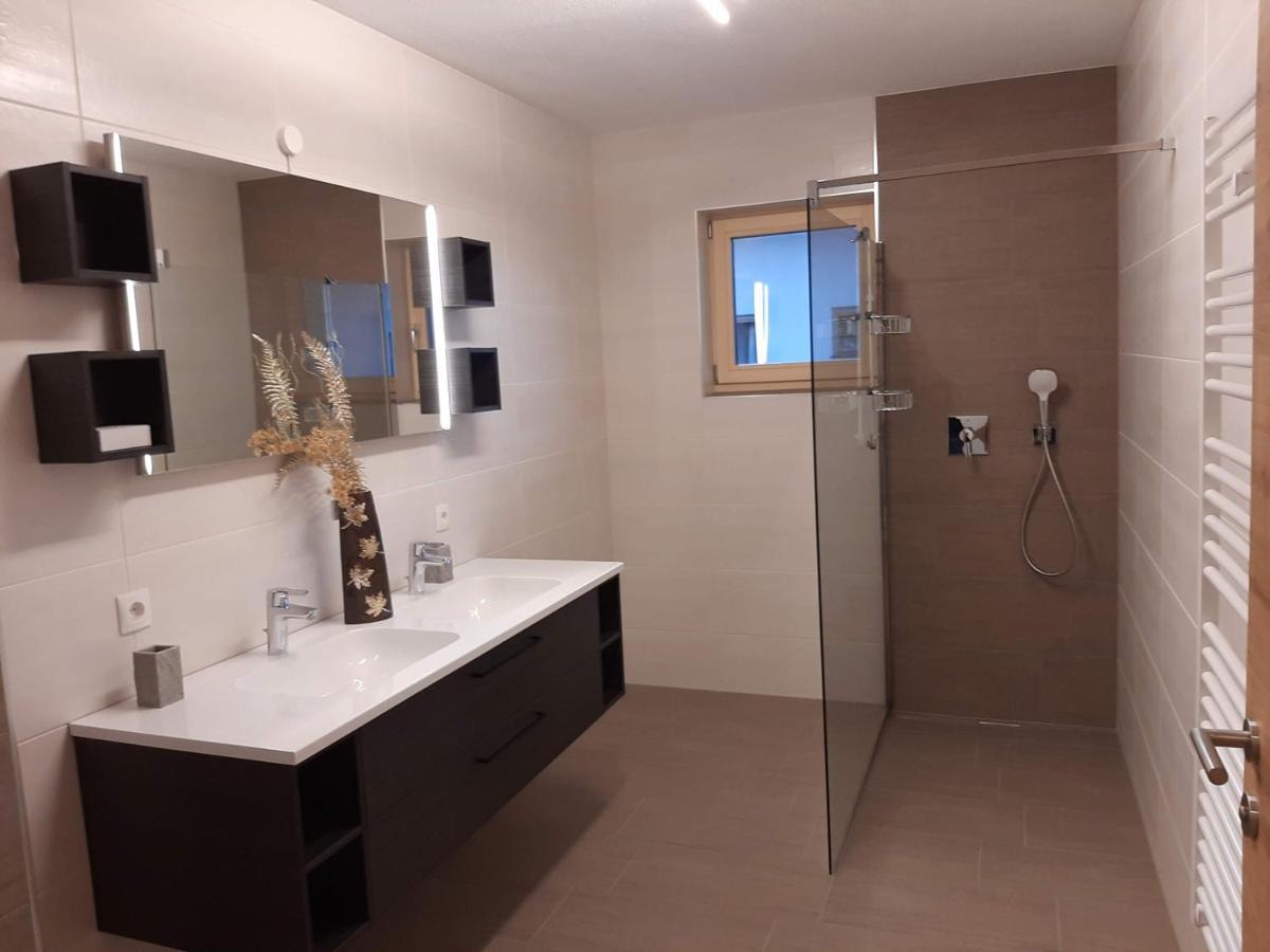 Apartament Apart Alexandra Strass im Zillertal Zewnętrze zdjęcie